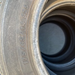 175 65 R14の画像