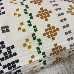 
IKEA ・クッション・3個セット・カバー付き・フェザーの画像