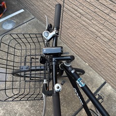 ROOTS クロスバイク　　　ライトカギ付きの画像