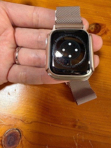 珍しいセルラーモデルApple Watch7  
41m