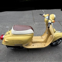 ホンダ　HONDA 希少　セル始動　オシャレ　AF24 ジョルノ   GIORNO 2スト　レトロ　原付　高馬力　原付　速い　買い物　足の画像