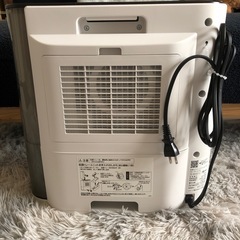 シャープ 加湿 セラミックヒーター HX-TK12-W の画像