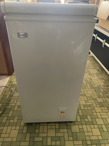 【中古品】Haier ノンフロン電気冷凍庫 JF-NC66F-1 66ℓ 2024年製