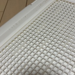 犬用トイレトレー メッシュタイプ ホワイト レギュラーサイズの画像