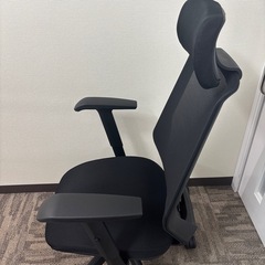 オフィスチェアの画像