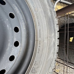 決定済　
スタッドレスタイヤ 13インチ 145/80/R13の画像