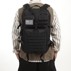 新品 バックパック リュック ザック 大容量 50L ブラック 旅行 キャンプ アウトドア 登山の画像