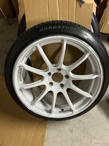 アドバン18インチ