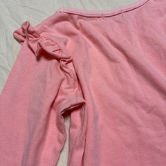 S.K.C. 130サイズ　ピンク　トップス　肩ヒラヒラの画像