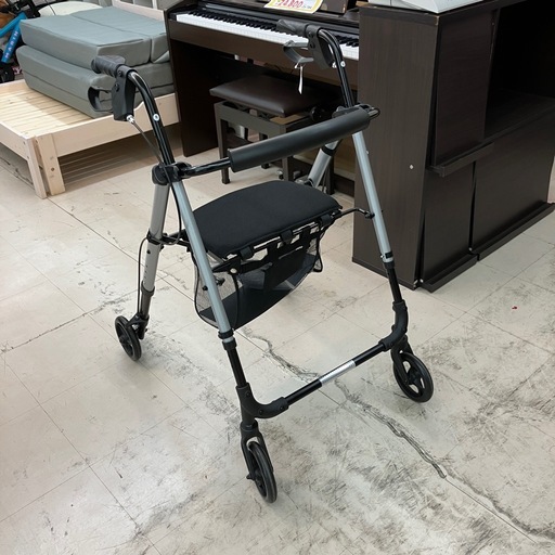 2025年購入品　マリン商事　折りたたみ式歩行車　耐荷重100㎏　公田店