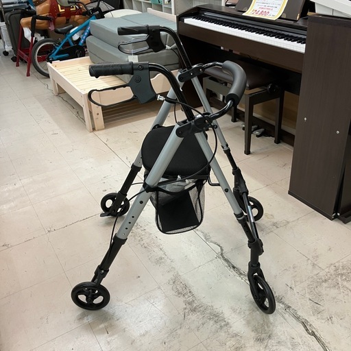 2025年購入品　マリン商事　折りたたみ式歩行車　耐荷重100㎏　公田店