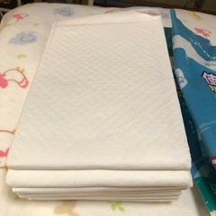 介護　使い捨て防水シーツ　9枚の画像