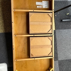 ニトリテーブルの画像