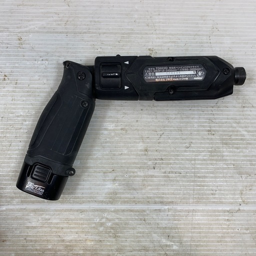 MAKITA ペンインパクトドライバ　TD022D