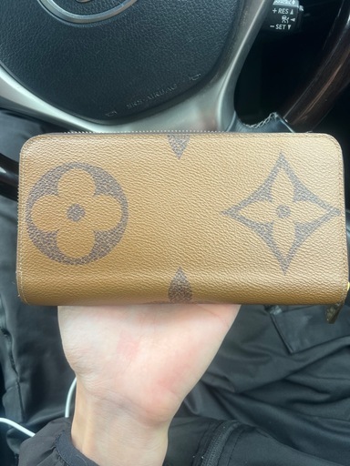 【美品】ルイヴィトン モノグラム ジッピーウォレット 正規品 人気定番