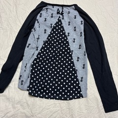 黒×グレイ×黒ネコ 130サイズ　トップス　西松屋の画像