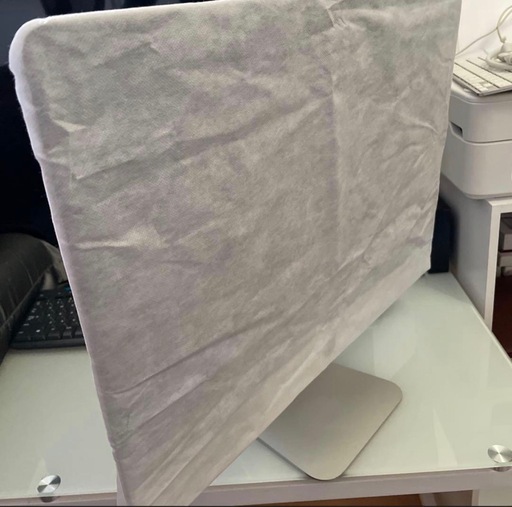 Apple iMac 購入時の梱包のまま