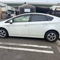 トヨタ プリウス 2013年 Gグレード ( TOYOTA PRIUS ) (G GRADE) ホワイト 車検あり 113,000kmの画像