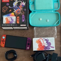 Switch(有機ELモデル) スカーレット・バイオレットエディションの画像