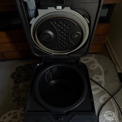 MITSUBISHI  三菱　炊飯器　NJ-XWB10J  炭コート厚釜の画像