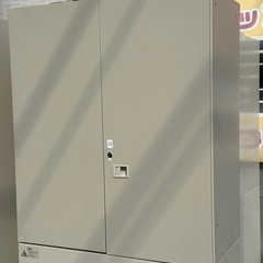 ラテラル　両開き保管庫　上下セット　幅90 奥45 高さ215cmの画像