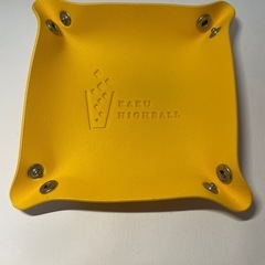 サントリーウイスキー小物入れの画像