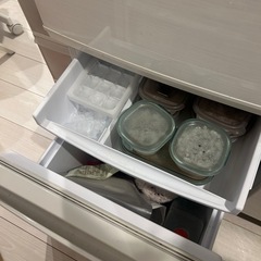 SHARP冷蔵庫 137L 2017年度製　白　　の画像