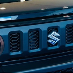 新車外しグリル。値引き可能！マットブラックのSマークのエンブレムも有！の画像