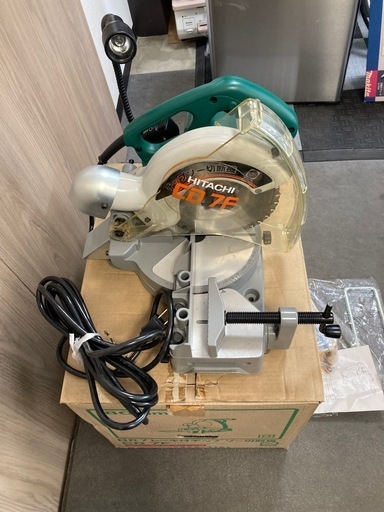 日立ブレーキ付チップソー切断機(未使用品)