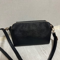 ショルダーバッグ(黒)の画像