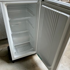 Haier 冷凍庫 100L 2013年製 JF-NU100E 動作品 冷凍ストッカー ハイアールの画像