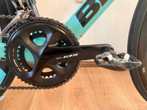ロードバイク　Bianchi ビアンキ　
OLTRE XR3 CV DISC 105 2021