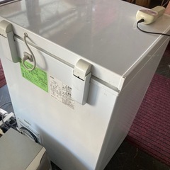 冷凍ストッカー　100ℓの画像