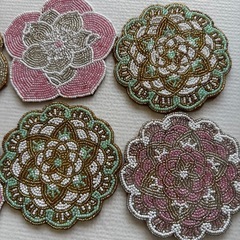 ガラスビーズコースター10枚の画像