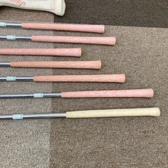 ゴルフクラブ DUNLOP  ピンク 汚れありの画像