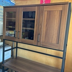 木目調×アイアンフレーム 食器棚 キッチンボード の画像