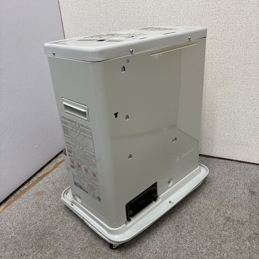 ⭐️TOYOTOMI⭐️石油ストーブ 2013年 灯油缶❗️大阪市近郊配送無料