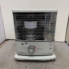 ⭐️TOYOTOMI⭐️石油ストーブ 2013年 灯油缶❗️大阪市近郊配送無料の画像