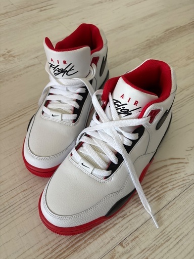 NIKE 新品　箱付き　25センチ　シューズ