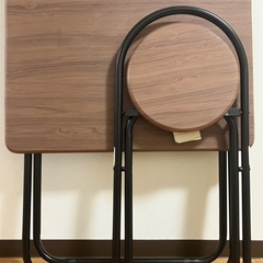 （受付終了）折りたたみテーブル、椅子の画像