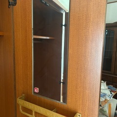 衣装ダンスの画像