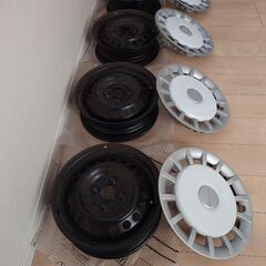 【ムーヴキャンバス】純正ホイール４本の画像