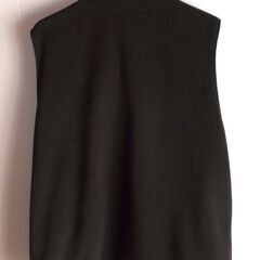 配達先決定🚚　無料配達します🚚ゴルフが趣味の方！💖定価４万円💖未使用💖美品💖バーバリーゴルフ💖リバーシブルベスト💖L💖Burberry💖の画像