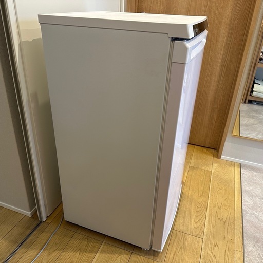 2023年製 Haier 冷凍庫 102L 1ドア 右開き デジタル温度表示 JF-NU102D-W