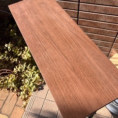 幅は55cm 縦20cm 高さ88cm
シューズラック　モダン調　の画像