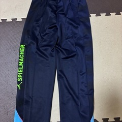 新品タグ付✨PUMA✨キッズ140✨スポーツブランド✨子供服✨長ズボン✨スポーツウェアの画像