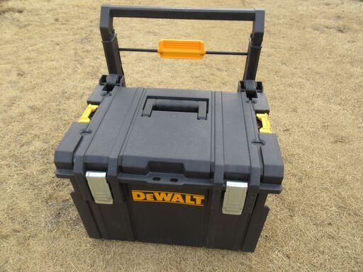 DEWALT　デウォルト　工具箱　キャリーケース