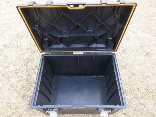 DEWALT　デウォルト　工具箱　キャリーケース