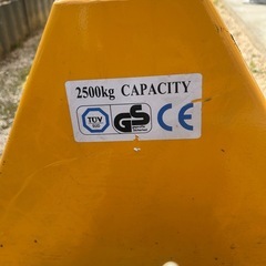 ハンドパレット2500kgの画像