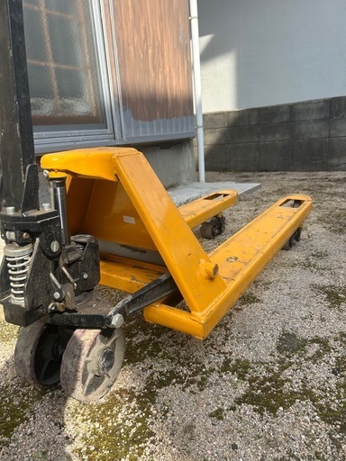 ハンドパレット2500kg